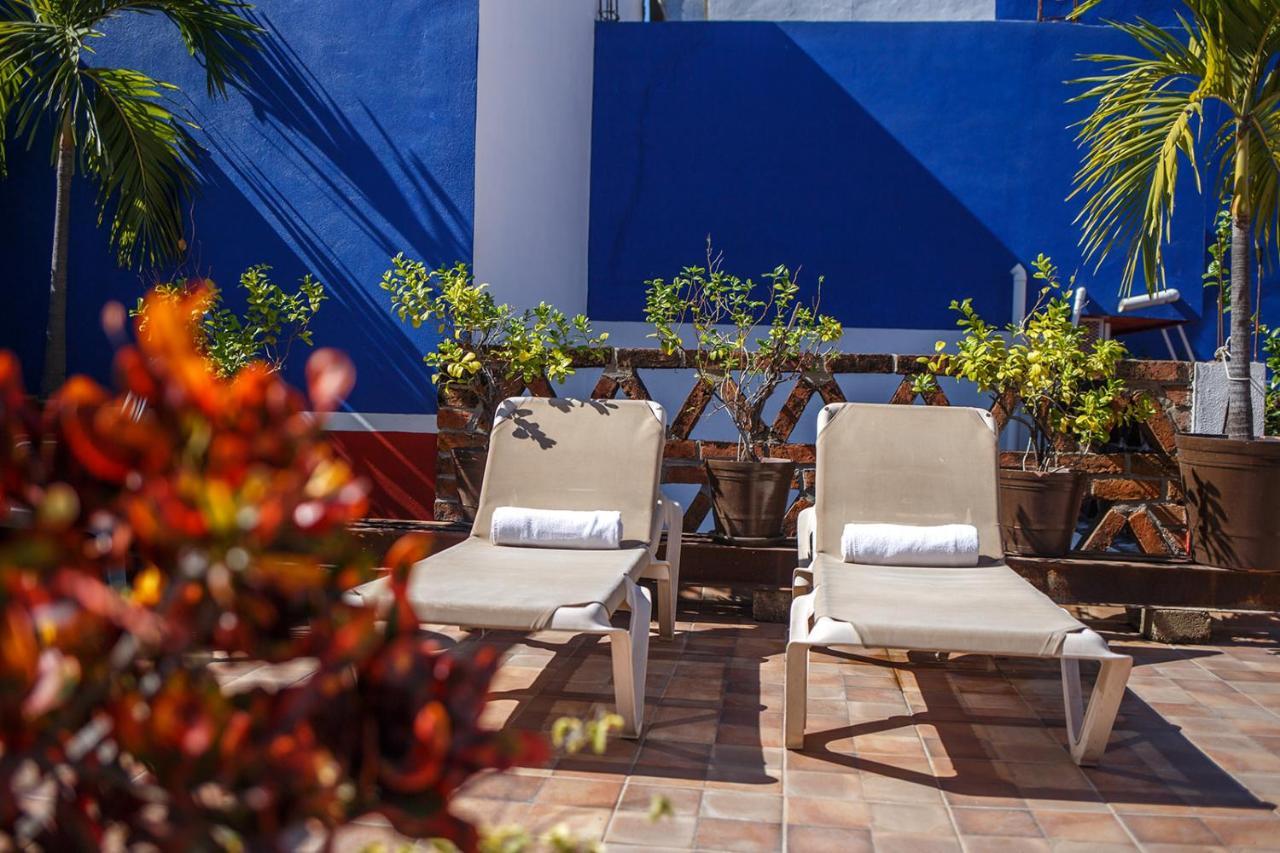 La Iguana Vallarta Lgbt Adults Only - Romantic Zone - Party Clubbing Street بويرتو فالارتا المظهر الخارجي الصورة