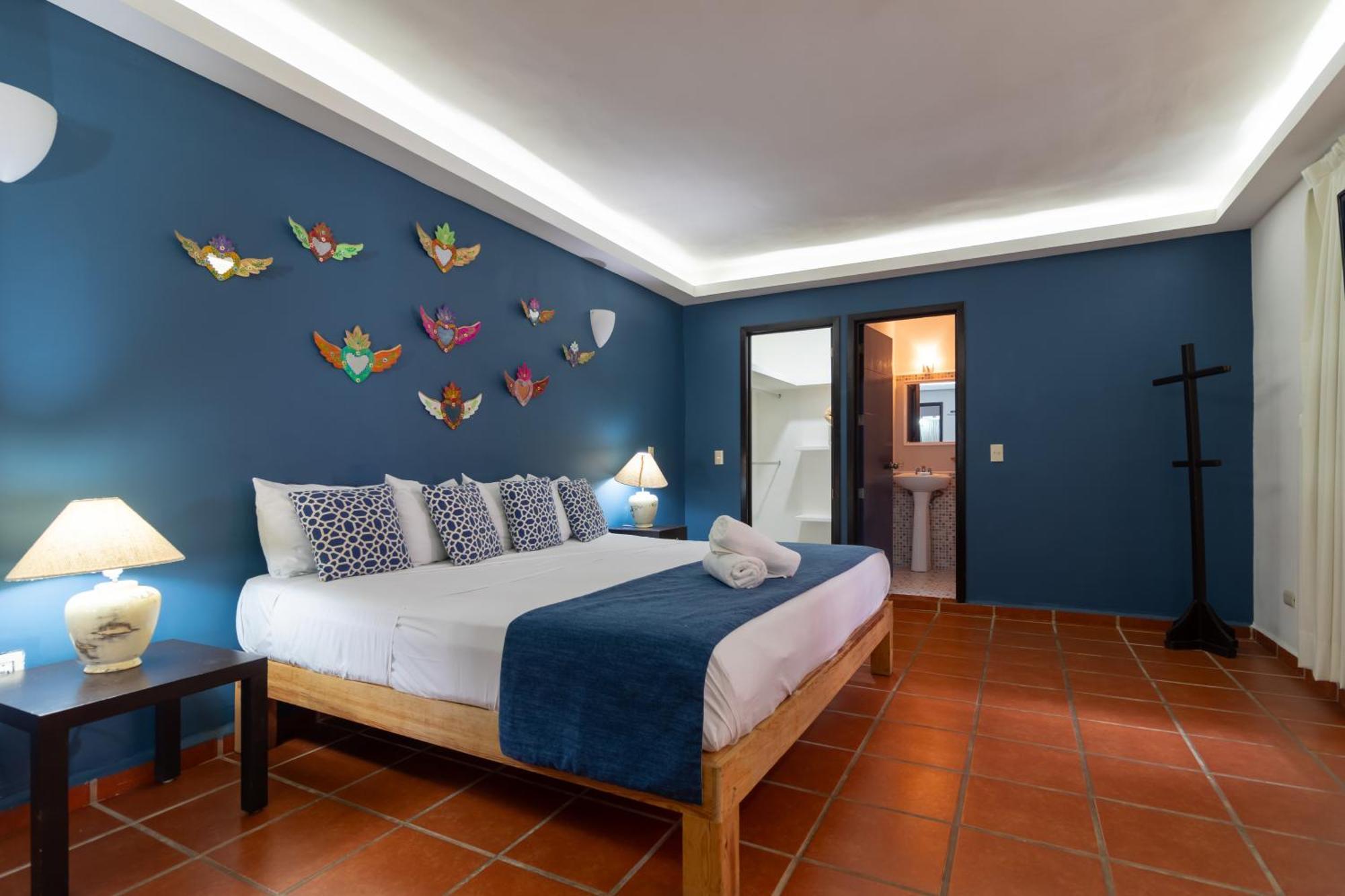 La Iguana Vallarta Lgbt Adults Only - Romantic Zone - Party Clubbing Street بويرتو فالارتا المظهر الخارجي الصورة