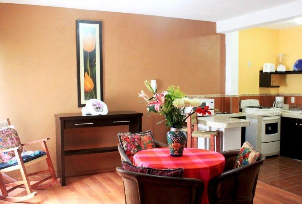 La Iguana Vallarta Lgbt Adults Only - Romantic Zone - Party Clubbing Street بويرتو فالارتا المظهر الخارجي الصورة